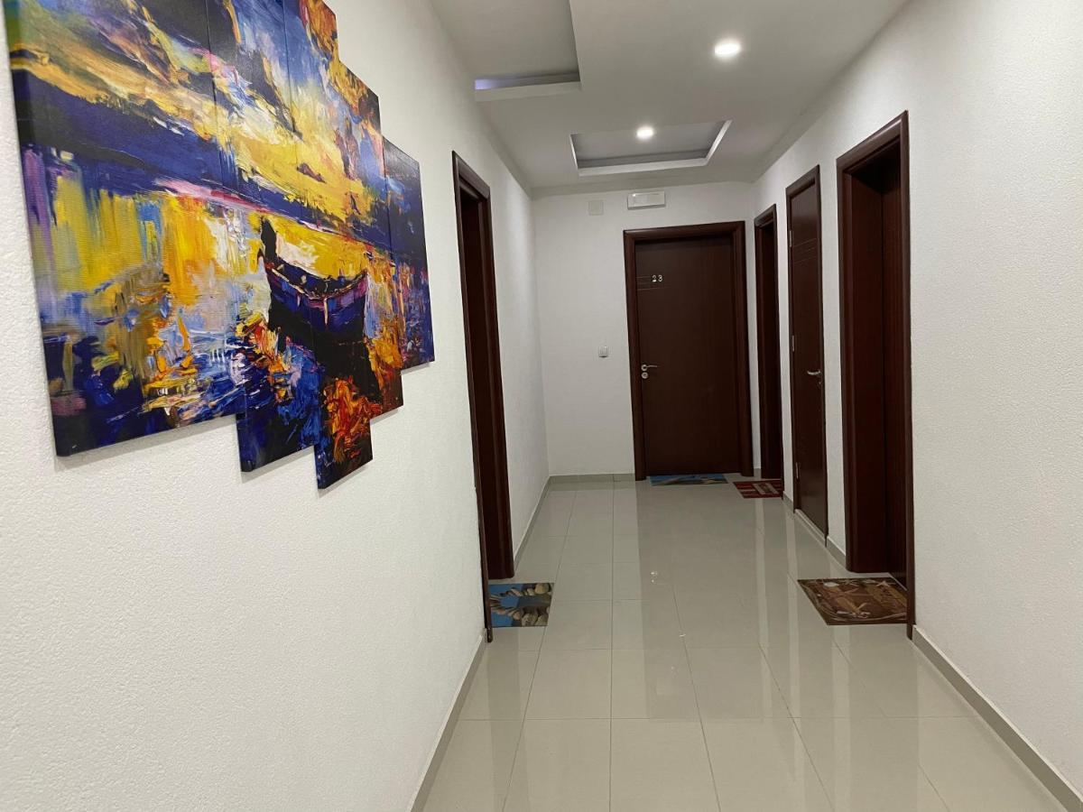 Apartments Lati ウルツィニ エクステリア 写真